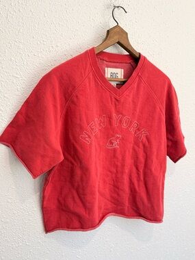 BDG urban outfitters New York rat red v neck cropped sweatshirt top oversized M